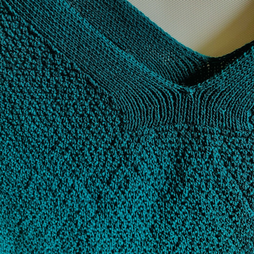 💕FINAL DROP LAST CHANCE💕 Lafayette 148 New York V-NECK TANK Deep Lagoon Large - Picture 5 of 8